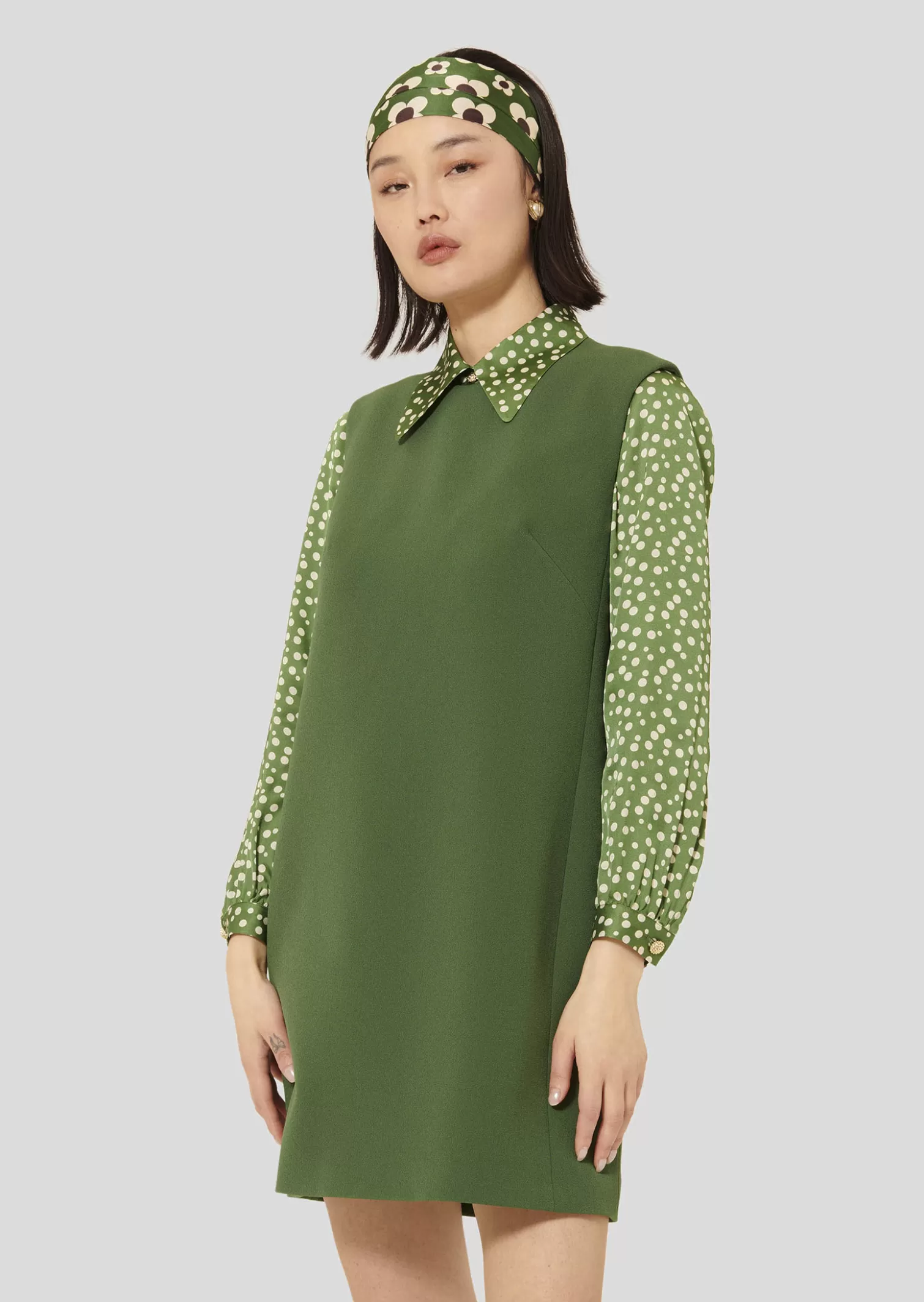 TARA JARMON Robe Rinaldie verte en crêpe< Robes